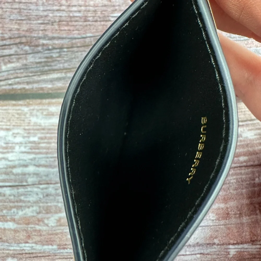 BURBERRY | Check Card Holder Navy Blue NWT and Dust Bag Authentic